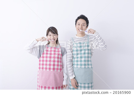 我們刷牙吧! 我們刷牙吧! 20165900