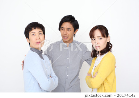 Please do not quarrel with each other and please make friends · · · Please do not quarrel with each other and please make friends · · · 20174142