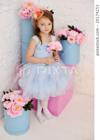 Little girl at her home Little girl at her home 20174253