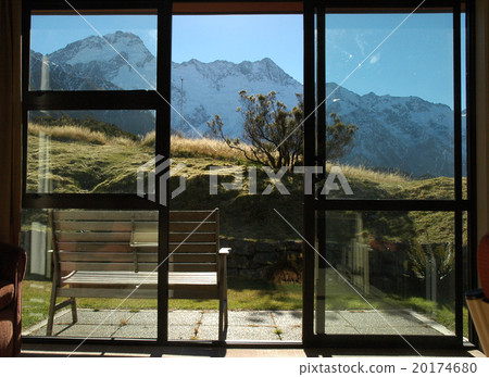 View from Hermitage Hotel 20174680