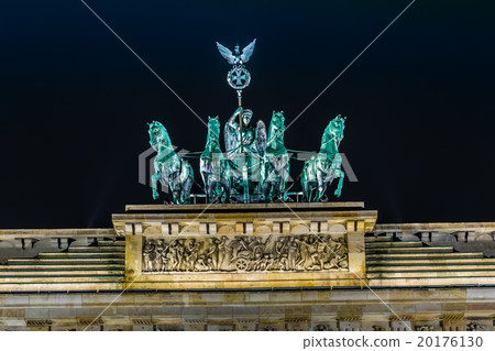 Brandenburg Gate in Berlin - Germany 20176130