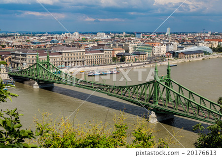 Liberty Bridge in Budapest. Liberty Bridge in Budapest. 20176613