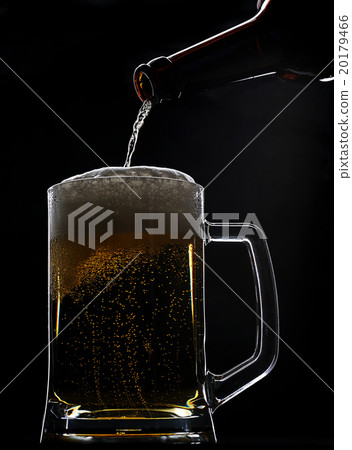 glass full beer glass full beer 20179466