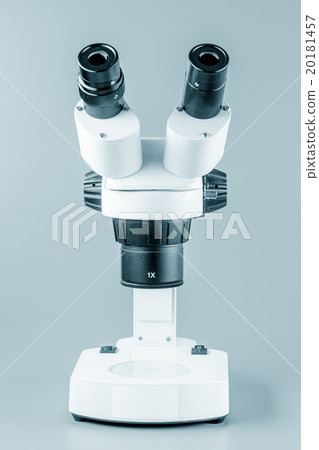 Laboratory Microscope. Laboratory Microscope. 20181457