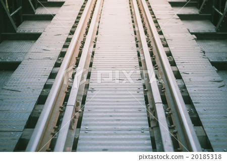 Railway Railway 20185318