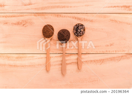 Preparing coffee beans to brew with overhead view 20196364