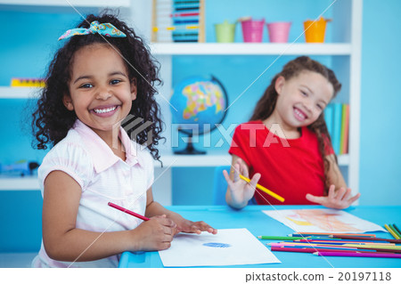 Cute girls drawing Cute girls drawing 20197118