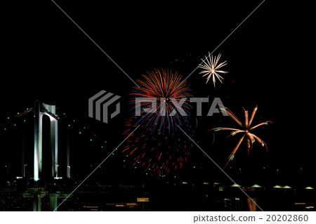 Rainbow Bridge and Fireworks Rainbow Bridge and Fireworks 20202860