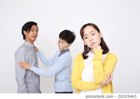 一位妻子對Mazakon的丈夫感到驚訝 20203463