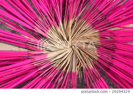 图库照片: pink joss stick.