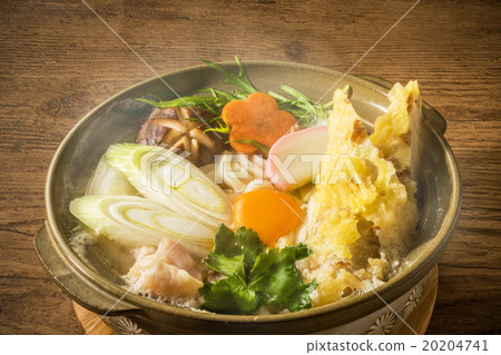 General hot pot udon in a pot with broth japanese food 20204741
