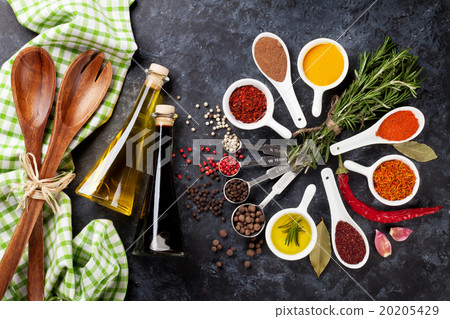 Herbs and spices 20205429