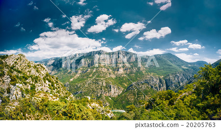 Beautiful landscape of the Gorges Du Verdon in 20205763