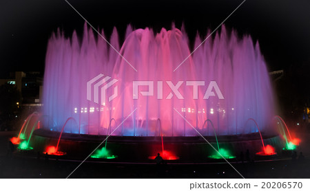 Night time in Barcelona at the magic fountain. 20206570