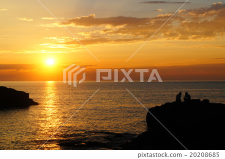 Lover and a sunset Lover and a sunset 20208685