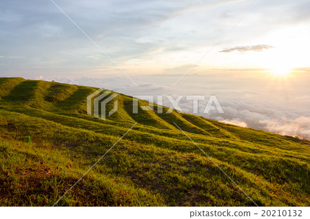 Beautiful mountain scenery in Phutabberk  20210132
