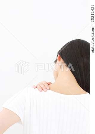 脖子僵硬 20211425