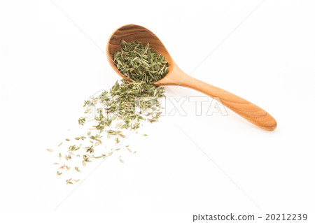 thyme on the wooden spoon, prepare cooking spicy s thyme on the wooden spoon, prepare cooking spicy s 20212239