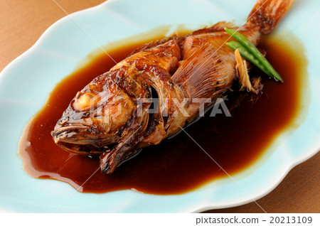 Boiled gold-eyed bream 20213109