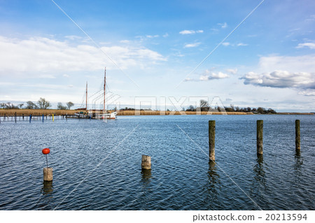Port 20213594