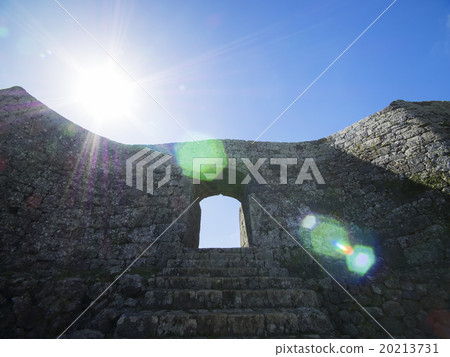 Historic site of North Kitakagusuku-mura, Okinawa Prefecture · World heritage, Nakagusuku castle ruins Historic site of North Kitakagusuku-mura, Okinawa Prefecture · World heritage, Nakagusuku castle ruins 20213731