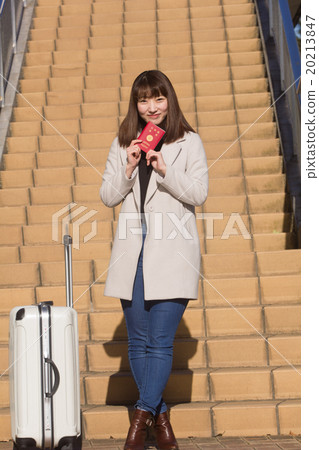 Studying abroad alone for girls 20213847