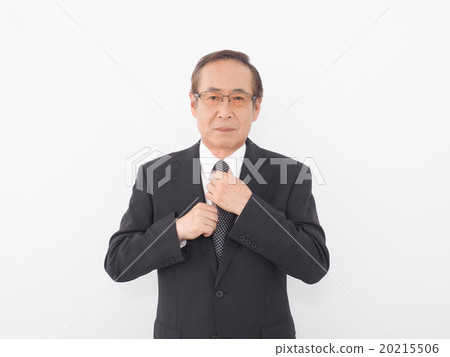 修理領帶的資深商人 修理領帶的資深商人 20215506