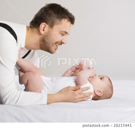 Father and baby 20215941