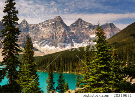 Moraine lake Moraine lake 20219651
