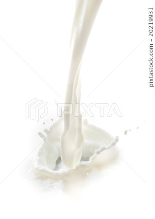 milk splash 20219931