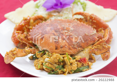 Stir Fried Crab with curry powder Stir Fried Crab with curry powder 20222988