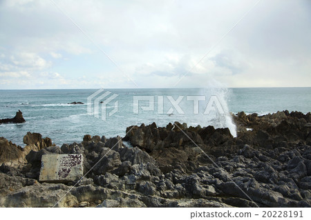 Squalid rock Squalid rock 20228191