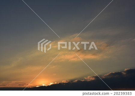 Setting sun, sunset Setting sun, sunset 20239383