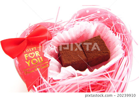 Handmade raw chocolate gift image 20239910