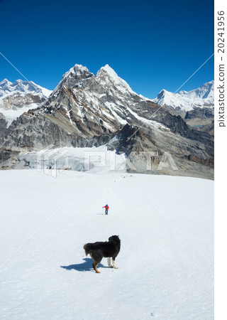 Trekking to Mera Peak 20241956