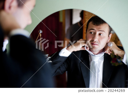 Wedding preparation 20244269