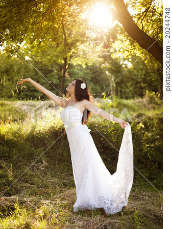 Bridal portrait Bridal portrait 20244748