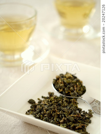 Alishan Kingaya tea white background (vertical position) 20247126