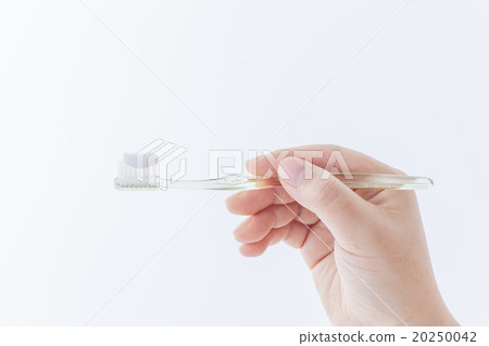 Toothbrush image Toothbrush image 20250042