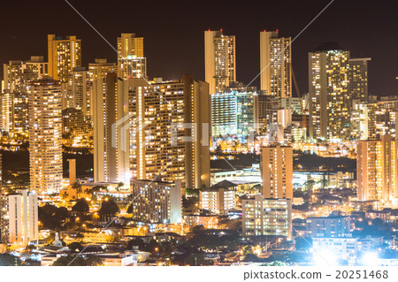 [夏威夷]瓦胡島坦塔羅斯山的夜景 20251468