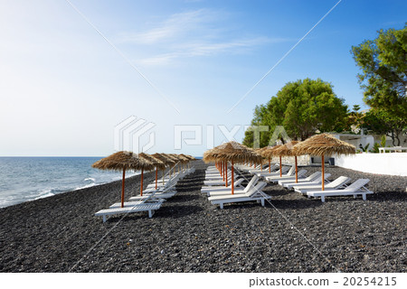 The beach with black volcanic stones at Santorini 20254215