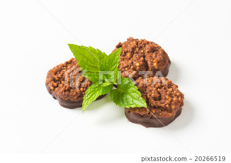 Organic Quinoa Chocolate Cookies 20266519