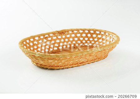 Empty fruit or bread basket Empty fruit or bread basket 20266709