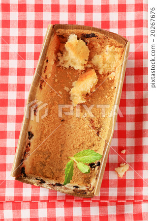 empty paper loaf pan empty paper loaf pan 20267676