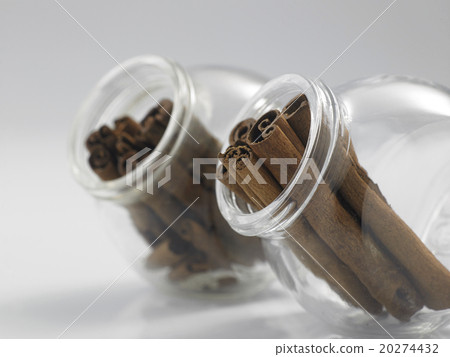 cinnamon cinnamon 20274432