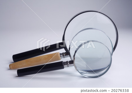 magnifying glass magnifying glass 20276338