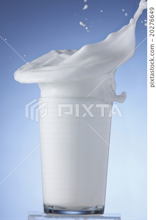 Milk 20276649