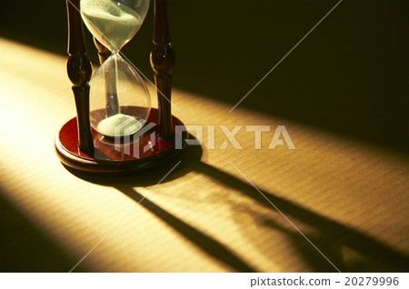 Hourglass Hourglass 20279996