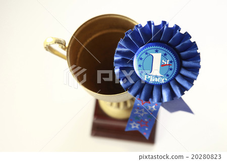 award award 20280823