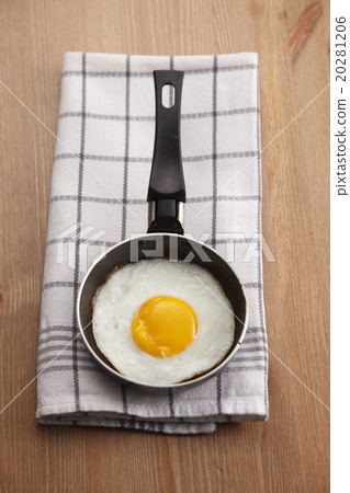fried egg fried egg 20281206